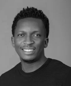 Shola Akinlade